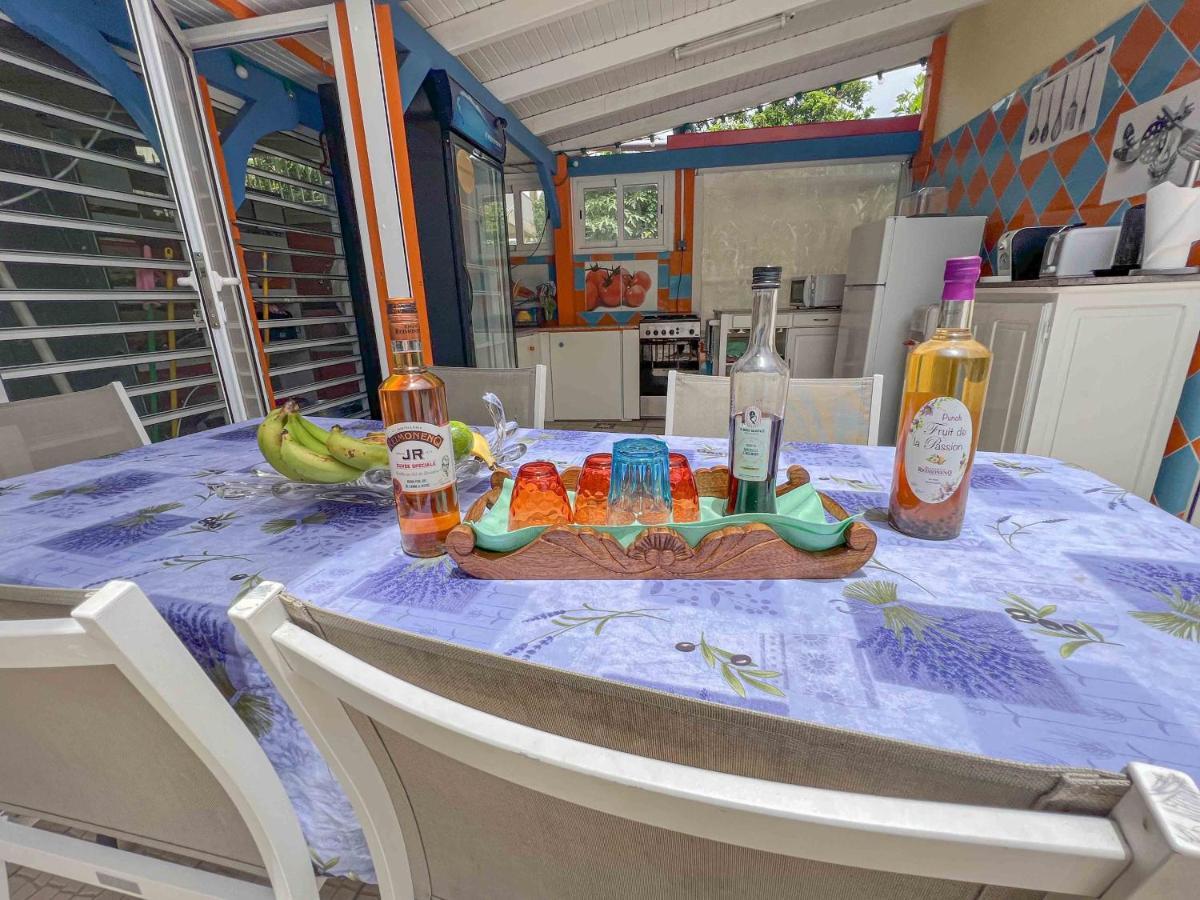 Apartament Domaine Lyscelle Sainte-Rose Zewnętrze zdjęcie