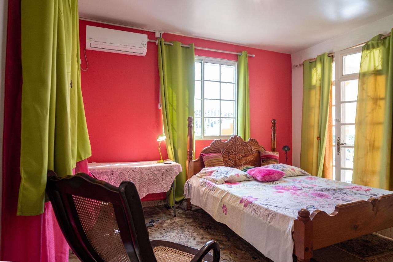 Apartament Domaine Lyscelle Sainte-Rose Zewnętrze zdjęcie